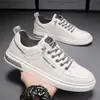 Zapatos para Hombre 2026 Nuevos Zapatos Casuales de Piel para Hombre Estilo Coreano Modernos Versátiles Zapatos de Moda Tenis Blancos para Hombre 1987