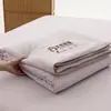 Colcha refrescante de algodón y lino Clase A para verano, colcha de fibra de soja segura para bebés, colcha de aire acondicionado, núcleo de colcha delgado, lavable a máquina, colcha de verano individual y doble