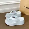 Nuevo Modelo 2026 para Mujeres Menudas, Chanclas con Plataforma de 7 cm que Aumentan la Altura y Adelgazan, Suela Gruesa, Antideslizantes, Suela Suave, Sandalias de Playa para Exteriores para Mujer, para Verano