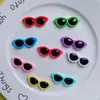 Accesorios de Resina Hechos a Mano DIY Forma de Corazón Gafas de Sol Pequeñas Decoración de Peluche Material para Funda de Teléfono Móvil Pegatina para Refrigerador Accesorios para Cuerda de Cabeza