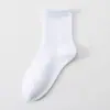 Calcetines Calcetines de Media Caña para Hombre Calcetines de Algodón de Color Puro Otoñales Calcetines de Moda Populares Calcetines Deportivos de Baloncesto para Hombre Calcetines Blancos Zhuji para Hombre