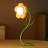 Luz de Noche con Forma de Flor, Lámpara Decorativa de Escritorio, Lámpara de Atmósfera Recargable por USB, Lámpara Decorativa para Dormitorio de Residencia Estudiantil, Producto Popular en Línea