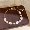 Pulsera Ovalada de Flor con Zirconia Galvanizada en Oro Real de 18 Quilates, Pulsera Exquisita Estilo Palacio, Joyería de Lujo Ligero y de Alta Gama