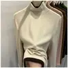 Camiseta base de terciopelo alemán suave y pegajosa de cuello alto para mujer, nueva otoño/invierno, efecto de dos piezas, camiseta interior de color liso, tacto de alta gama, top con bloques de color