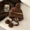 Chapéu Pulôver de Tricô Jacquard Fair Isle Retrô para Mulheres Inverno Circunferência da Cabeça Grande Proteção para as Orelhas Chapéu de Lã Quente Chapéu Lei Feng