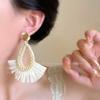 Pendientes de tela vintage con pequeñas flores tejidas para mujer, estilo playero, elegantes, estilo bohemio, con nicho.