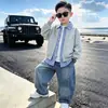 Roupa de outono moderna e estilosa para meninos, nova coleção 2026, streetwear legal e da moda para meninos mais velhos, roupas de outono com design de peça falsa dupla
