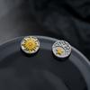 Clips Magnéticos para Oreja Sol y Luna para Hombre, Diseño Personalizado, Nicho Retro, Desgastado, Aretes Sin Perforación, Accesorios Femeninos de Alta Gama Más Fáciles de Combinar