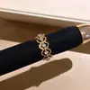 Padrão de Diamante com Incrustações Douradas! Anel de Renda Vazado com um Toque de Luxo Leve e de Alta Qualidade, Anel para Dedo Indicador, Simples, Moderno, Acessório de Mão Versátil para Mulheres