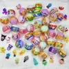 Bola Gashapon 2 Yuan Gashapon 3 Yuan Bola de Regalo Máquina Gashapon Máquina de Dulces Gashapon Familia de Ingeniería Dos Yuan Tres Yuan Bola de Regalo