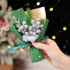 Recuerdo de Navidad Ramo Pequeño Hojas de Pino Flores Artificiales Regalos Creativos de Navidad Decoraciones de Nochebuena Flores al por Mayor