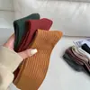 Calcetines Nuevos para Mujer Básicos de Color Sólido de Rayas Finas Calcetines Anchos para Mujer Calcetines hasta la Pantorrilla Versátiles de Color Sólido Versión Coreana