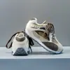 Sapatos Agan infantil 2026 novo sola grossa retrô tênis de treino alemão meninos sapatos de prancha de cabeça grande tênis esportivo casual para corrida
