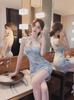 Una generación de bolso cheongsam modificado con estampado sexy de una sola cara de texto cifrado base de satén para cadera