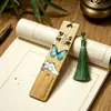 Marcapáginas de Bambú Estilo Antiguo Zhuangzhou Mengdie con Pintura de Porcelana de Cristal, Borlas de Seda de Hielo, Marcapáginas Cultural y Creativo, Fabricante Directo Admite Personalización