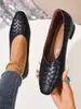 Zapatos Tejidos Retro para Mujer, Zapatos de Salón con Tacón Grueso de Nuevo Estilo, Versátiles y Elegantes, Zapatos de Tacón Bajo Poco Profundos, Zapatos de Moda para el Trabajo