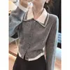 Estilo Tweed Cinza Gola Lapela Falso Duas Peças Malha 2025 Outono Novo Estilo Petite Cintura Curta Aparência Emagrecedora Top