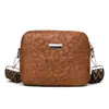 Nova bolsa quadrada pequena estampada de leopardo transfronteiriça, moderna e casual, grande capacidade, alça de ombro larga, bolsa de ombro única ou transversal, bolsa de câmera para mulheres