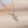 Moda Versátil Personalidad Geométrico Corazón Cruz Clavícula Cadena Europea y Americana Simple Acero Inoxidable Lujo Ligero Collar para Mujeres