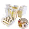 Caja de palomitas de maíz de papel para fiesta con rayas verticales doradas y plateadas, vaso de papel plegable ecológico, cajas de palomitas de maíz