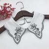 Cuello Falso Estilo Japonés para Mujer, Cuello Falso Versátil para Ropa Profesional, Cuello Sencillo Bordado Exquisito, Suministro Directo del Fabricante, Ropa Versátil para Mujer