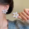 Brincos Flor Pérola Retrô Barrocos Leve Luxo Elegante High-end Brincos Femininos Outono Inverno Novo Joia de Orelha Celebridade da Internet
