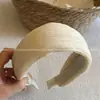 Faixa de Cabeça Plissada com Listras de Aba Larga para Mulheres Toque de Luxo Estilo Igual ao de Zhang Ruonan Faixa de Cabeça Antiderrapante Pressionando o Cabelo Presilhas de Cabelo Acessórios de Cabelo