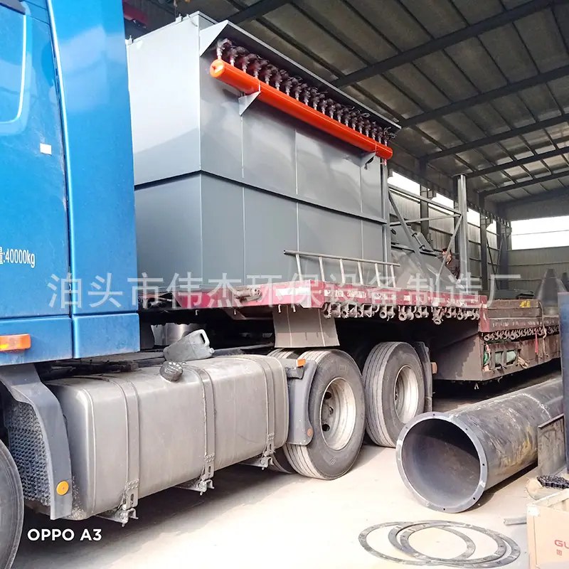 360袋除尘器发货.jpg