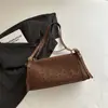 Bolsa de Mão Boston Estilosa Retrô Minimalista Feminina 2026 Inverno Nova Sensação de Alto Padrão Leve Luxo Cor Sólida Bolsa de Ombro