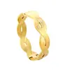 Pulseira transversal de joias, pulseira de corrente oca listrada resistente, pulseira de moda moderna, pulseira de aço inoxidável banhada a ouro 18K para mulheres