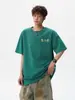 Camiseta masculina de manga curta tie-dye verde escuro bordada, top casual pesado estilo americano de verão com gola redonda, tendência de caimento solto, meia-manga