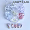 Caja de Flor de Ciruelo con Lazos de Perla, Flores de Dibujos Animados, Pedrería Mixta para Uñas, Decoraciones Brillantes para Uñas, Decoraciones Mixtas al por Mayor