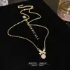 Cadena para Clavícula Geométrica de Circonita con Lazo Dulce Versátil Exquisita de Acero de Titanio para Mujer Sensación de Alta Gama Lujo Ligero Simple Temperamento Collar