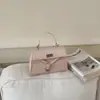 2026 Nova Bolsa de Mão Retrô de Outono Bolsa Tote Pequena Bolsa Quadrada Pequena Feminina Bolsa Simples de Ombro Único Transversal