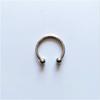 Estilo japonés y coreano U Doble Perla Cuello Pin de una palabra Suéter Cárdigan Pin pequeño Hebilla para chal con broche de tornillo