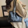 Bolso de Mano para Mujer de Estilo Retro Coreano 2026 Otoño e Invierno Nuevo de Gran Capacidad de un Solo Hombro Simple y Moderno de Alto Valor para el Trayecto