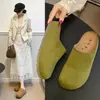 Mules cerrados retro populares para mujer, nuevos zapatos planos de ante tipo Birkenstock sin cordones para uso en exteriores
