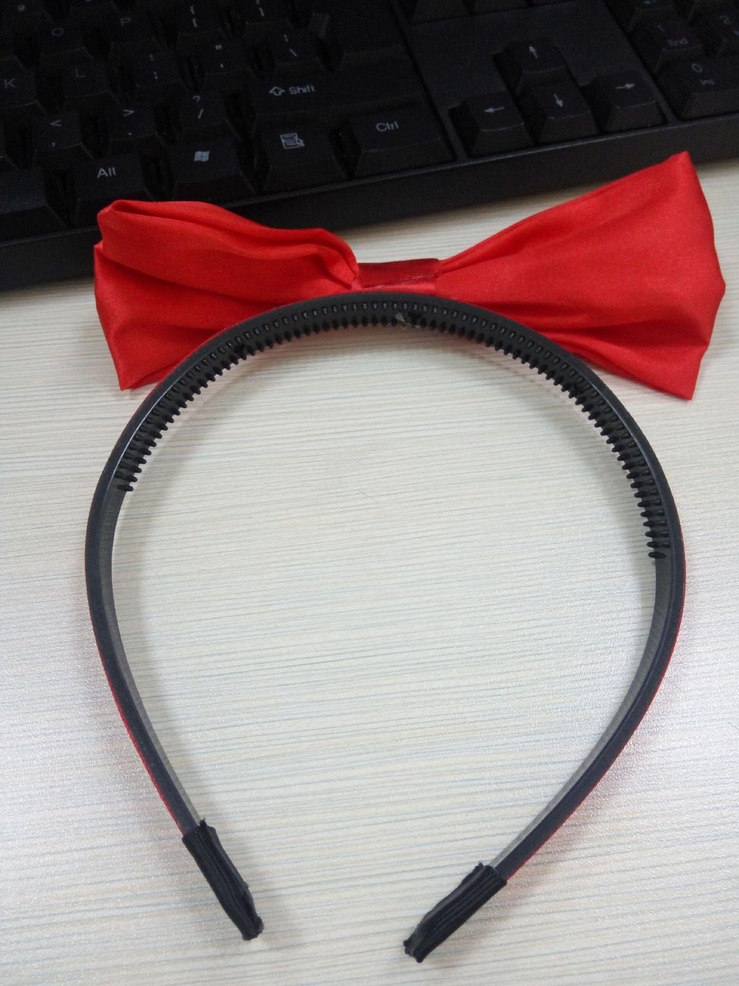 4307244172_708647543