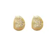 Brincos de Zircônia Escovada de Alta Qualidade Design de Nicho Modernos Exquisitos Brincos Versáteis para Mulheres Brincos Estilo Ins Anel C