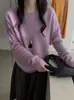 26 Nova Coleção de Outono: Blusa de tricô básica de cor sólida estilo coreano com gola redonda e mangas compridas, versátil para looks casuais e de trabalho, peça base feminina