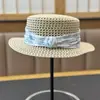 Sombrero de Paja Plano Retro Estilo Francés para Vacaciones en la Costa para Mujeres, Sombrero de Playa, Sombrero de Verano de Ala Plana, Protección Solar, Hace que la Cara Parezca Más Pequeña