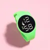 Novo Relógio Infantil com Orelhas de Gato, Pulseira Fofa e Criativa, Relógio com Tela Touchscreen, Fabricante Atacadista de Relógios Eletrônicos LED
