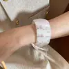 Pulseira Europeia e Americana Transfronteiriça de Pérolas com Contas Acrílicas, Pulseira de Estilo Étnico Retrô, Luxo Leve, Fashion, Joia de Mão Simples e Versátil