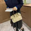 Bolso de Hombro Nuevo de Otoño 2026 Estilo Ins Simple de Gamuza con Lunares, Bolso de Hombro de Alta Gama para Viaje