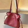 Bolsa tote de couro bovino genuíno de camada superior para mulheres, bolsa de ombro e transversal de grande capacidade para o dia a dia, bolsa tipo balde versátil de uso duplo