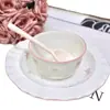 Lindo Set de Plato y Tazón Estilo Ins de Dibujos Animados para Uso en Casa, Incluyendo Tazón para Fideos, Tazón para Yogur, Platos de Cena y Vajilla de Cerámica