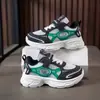 Zapatillas deportivas de malla doble para niños, zapatos de algodón de otoño para niños y niñas, con cierre de velcro, antideslizantes, color liso, tipo papá