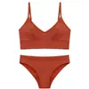Conjunto de dos piezas de estilo callejero transfronterizo Harajuku retro moderno casual, top sin mangas de color liso y bragas de corte alto para el uso diario en casa de las mujeres