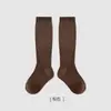 1740 Calcetines infantiles al por mayor, nuevos estilos de otoño, hilo dorado y plateado, calcetines personalizados de media pantorrilla, algodón peinado, sin costuras, calcetines holgados para niñas