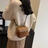 Bolso pequeño versátil, de nicho y de alta gama para mujer para otoño e invierno, nuevo estilo 2026, bolso tote tipo caja, mini bolso cruzado para teléfono